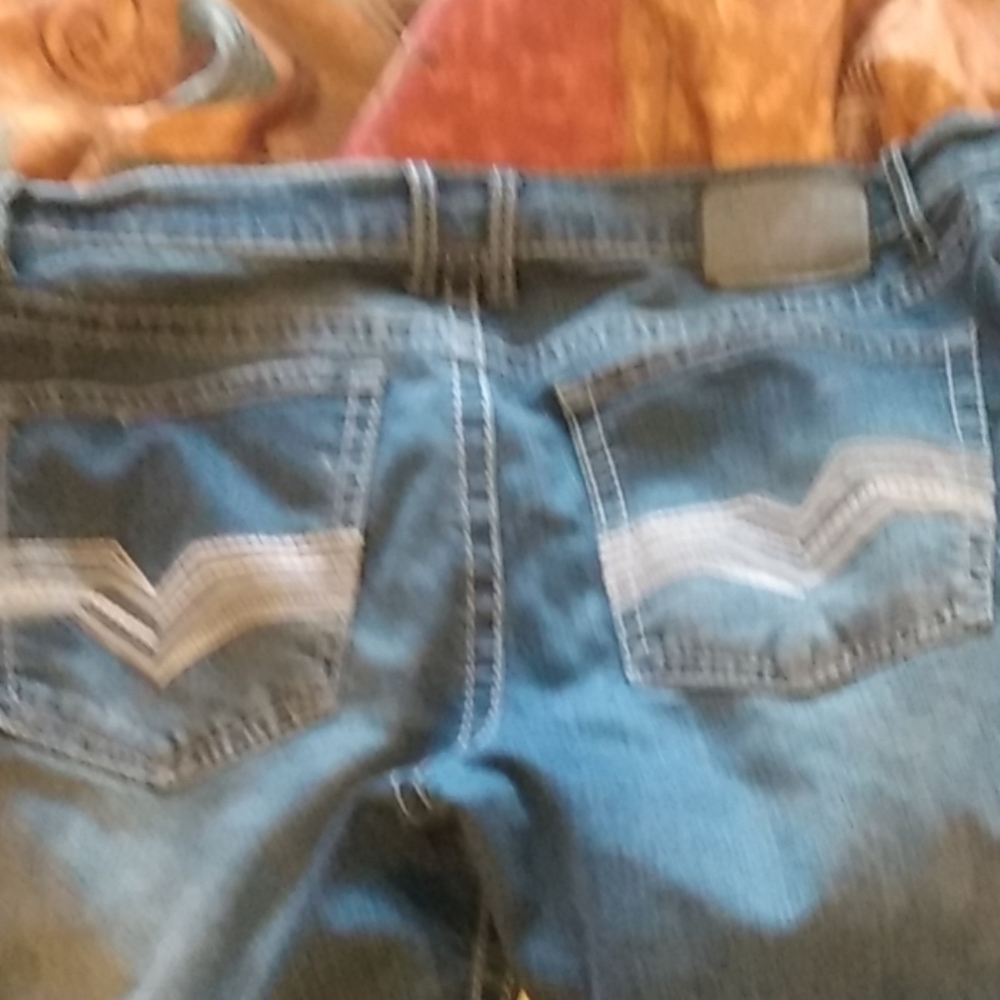 Jeans - Picture 2 of 2